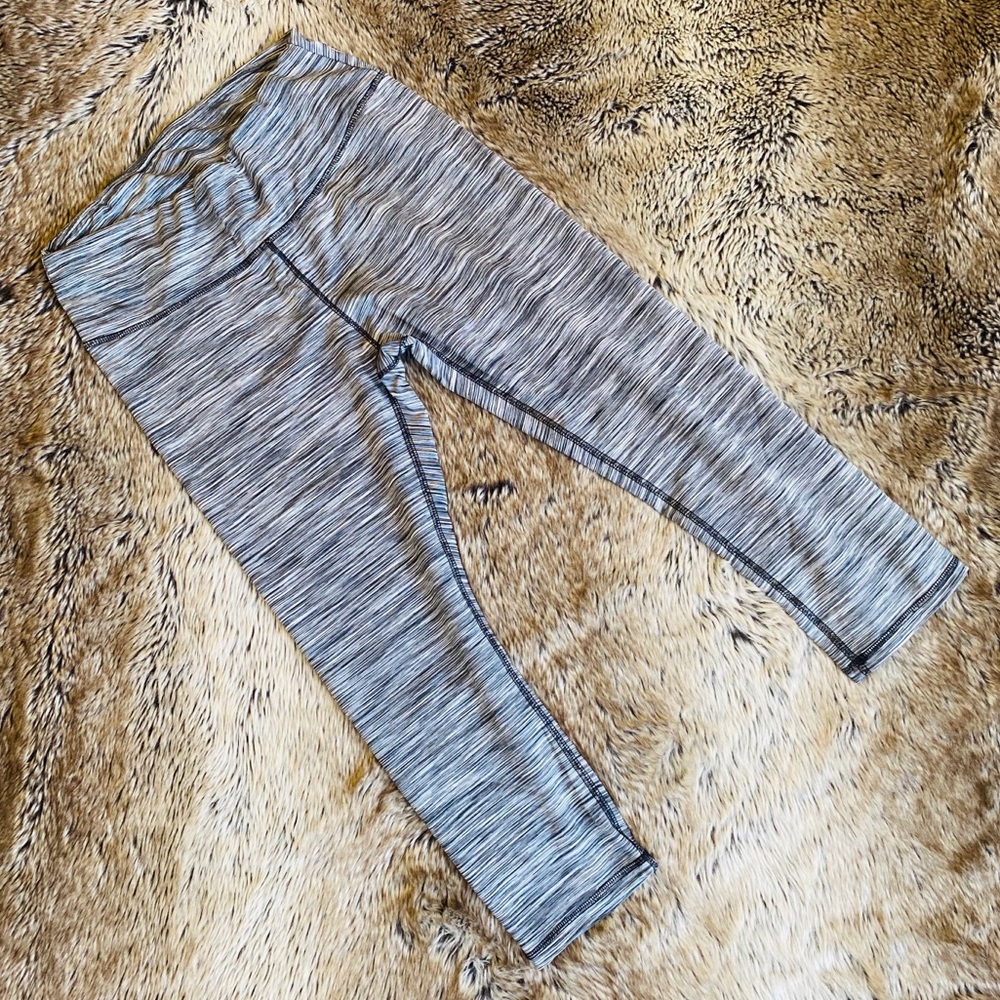 RBK Cropped Workout Leggings